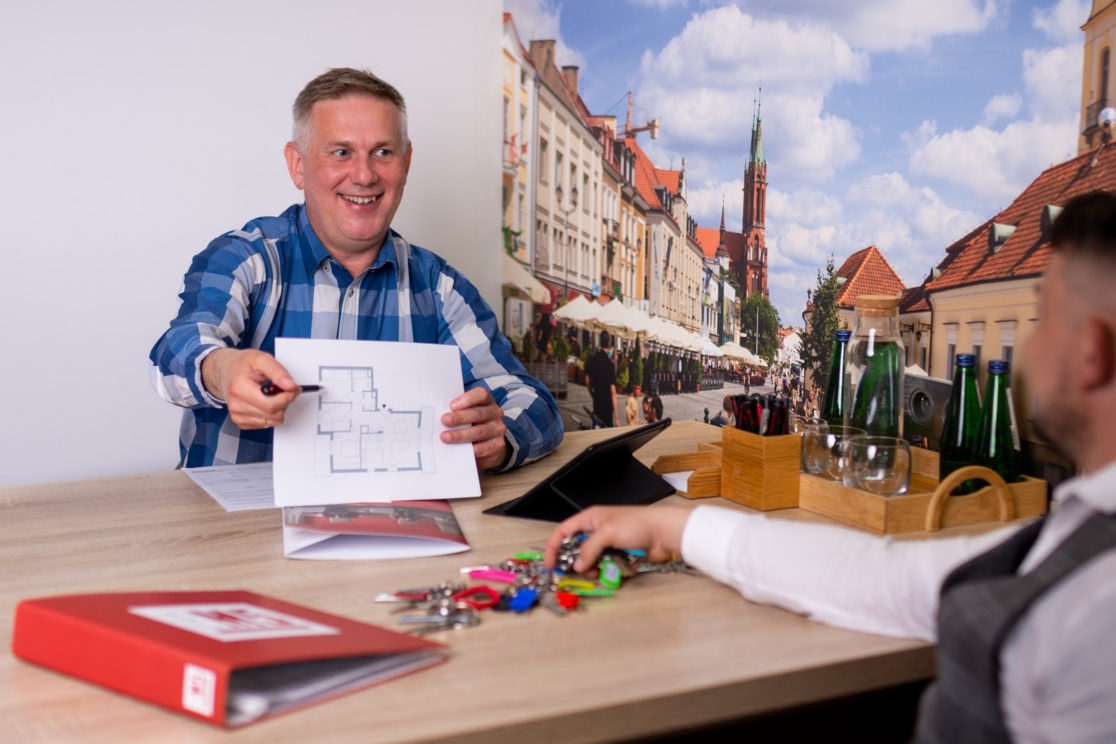 Jak znaleźć dobrego najemcę w Białymstoku – praktyczny poradnik dla właścicieli mieszkań