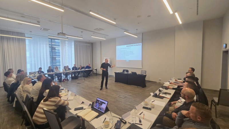 Szkolenie EM5 Nieruchomości z Dawidem Mareckim – jak pracujemy z klientem kupującym w Białymstoku i Suwałkach?