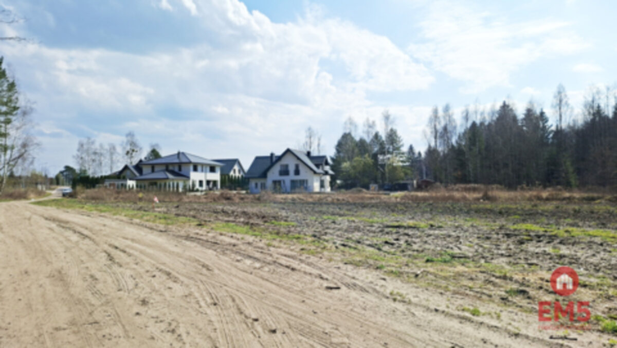 Działka budowlana 1183 m2. Solniczki. – Solniczki – zdjęcie 1