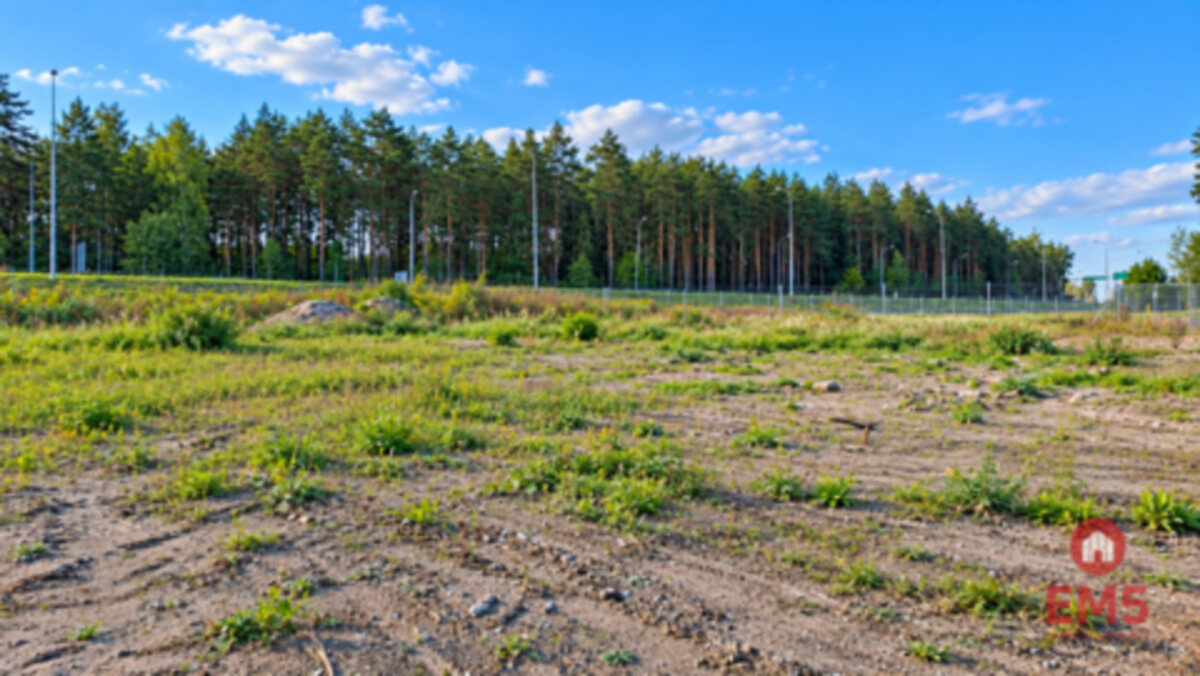 Plac 4500 m2 przy DK 8 – Sochonie – zdjęcie 1