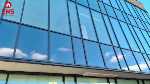Business premises for rent