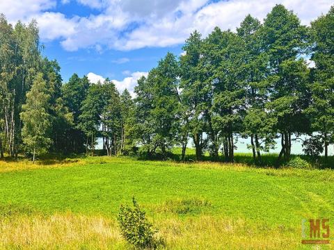 Działka budowlana - pierwsza linia jeziora!