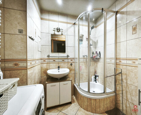 4 pokoje z ogródkiem | 74,9 m² | Parter