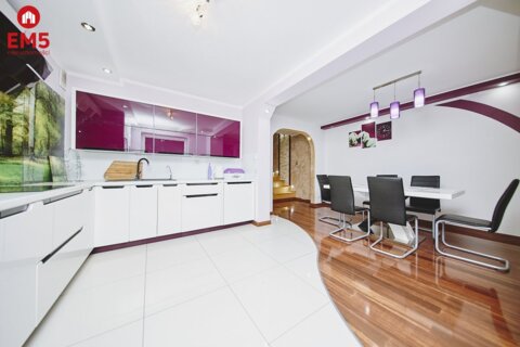 Ekskluzywny dom  w zabudowie szeregowej w Augustow