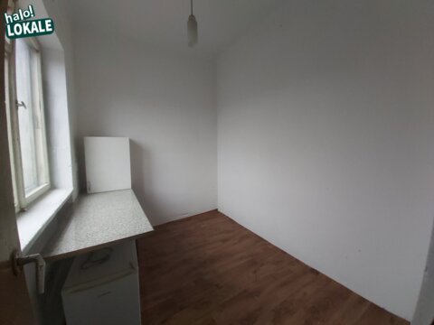 Lokal 300m2 na magazyn, produkcję