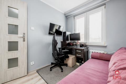 Dwa pokoje w centrum z balkonem