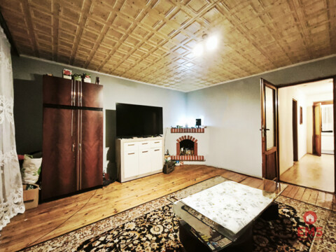 Dom z zabudowie szeregowej, do remontu