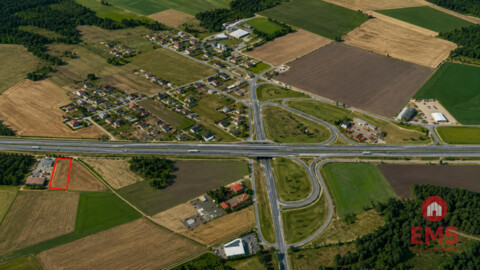 Działka inwestycyjna przy S8