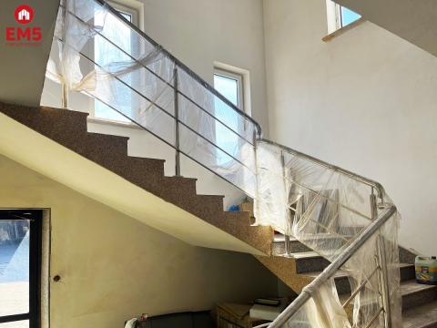 Business premises for rent