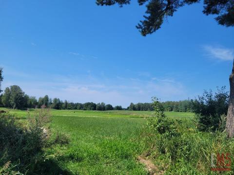 Działka nad jeziorem w gminie Stare Juchy.