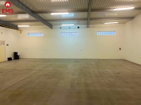 Business premises for rent