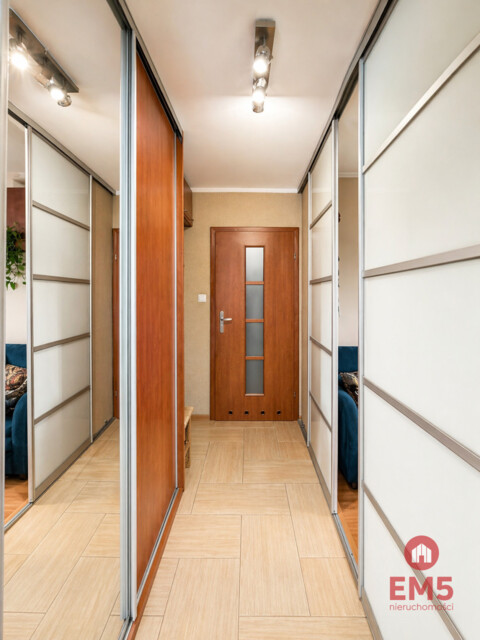 2 pokoje, świetna lokalizacja – Piastowska