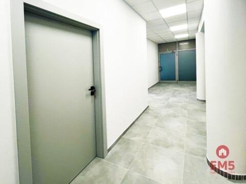 Business premises for rent