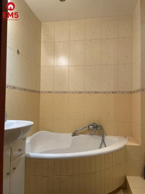 2 pokoje, parter, Nowe Miasto,