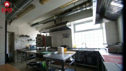 Business premises for rent