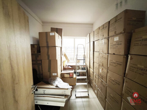 Business premises for rent