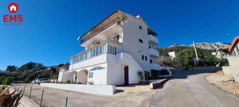 Dom podzielony na apartamenty wyspa Hvar