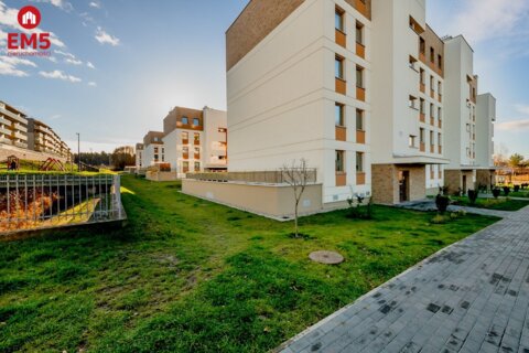 3 POKOJE W ZIELONEJ OKOLICY- BEZ PCC