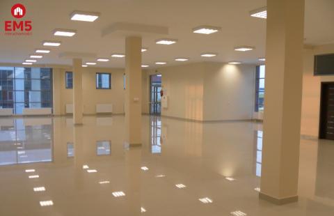 Business premises for rent