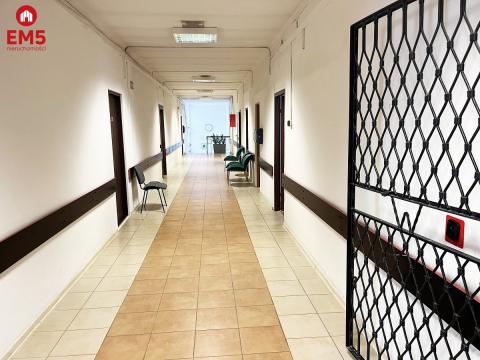 Business premises for rent
