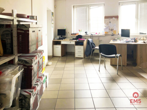 Business premises for rent