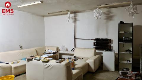 Lokal użytkowy z rampą, 90 m2