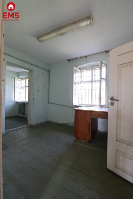 Business premises for sale