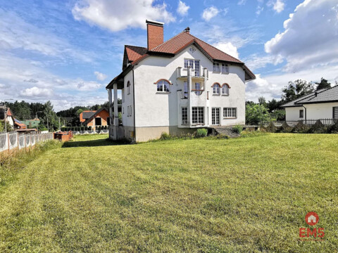 Dom na inwestycje w Ogrodniczkach.