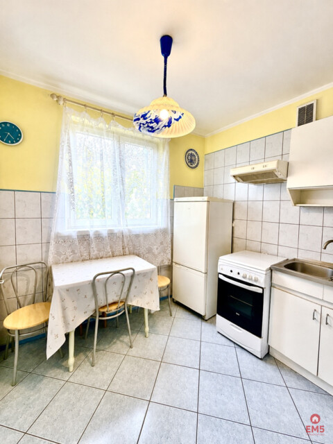 Na sprzedaż: 3-pokojowe mieszkanie w centrum