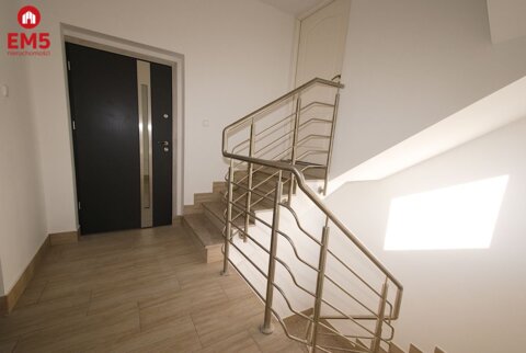 Lokal 430m2 Dom Ul. Stroma