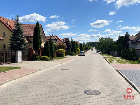 Szeregówki  w świetnej lokalizacji