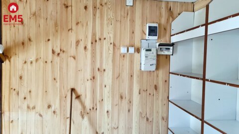 Business premises for rent