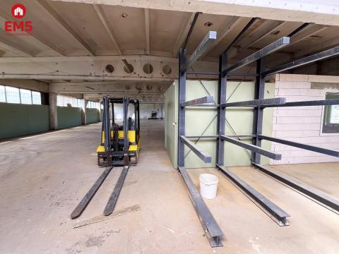 Business premises for rent