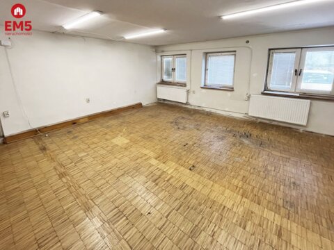 Business premises for rent