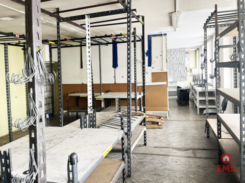 Business premises for rent