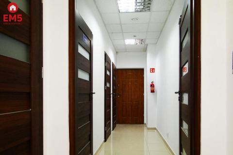 Lokal użytkowy 82 m2, parter
