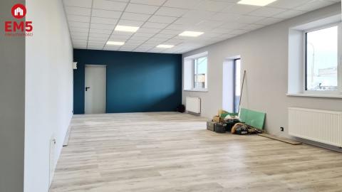 Business premises for rent