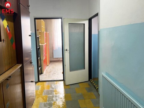 Business premises for rent