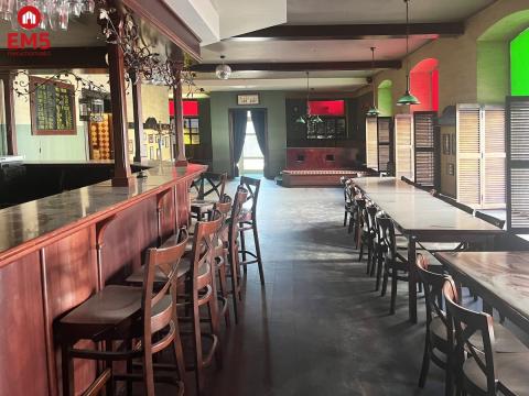 Business premises for rent