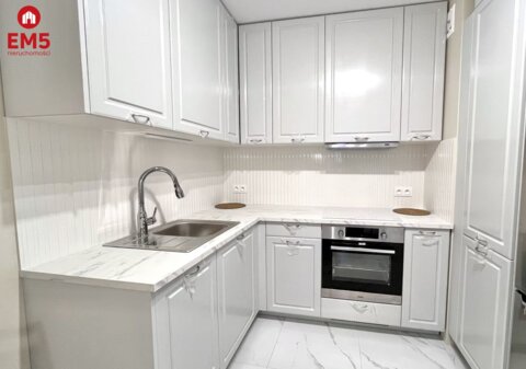 Trzy pokoje, do wejscia, Centrum