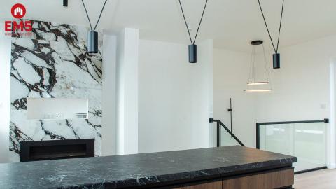 Apartament piętrowy z widokiem na jezioro Białe