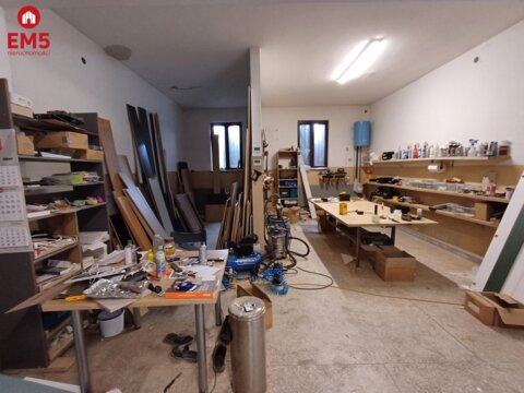 Magazyn 208m na Jaroszówce