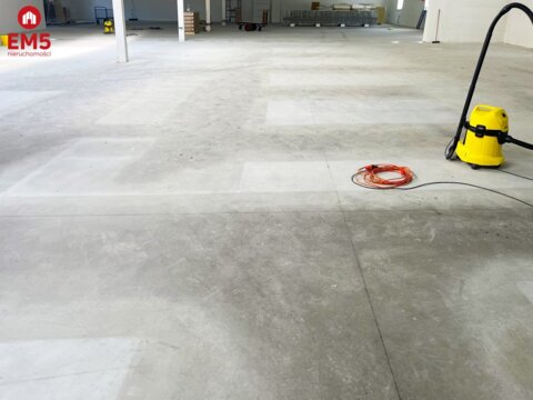 Business premises for rent