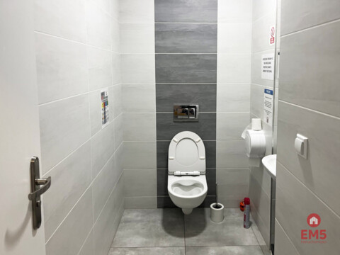 Business premises for rent