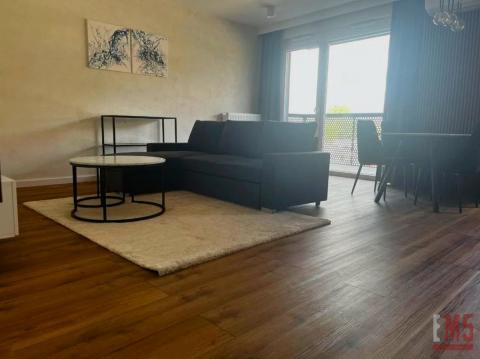 Przestronny apartament na Alejach Praskich