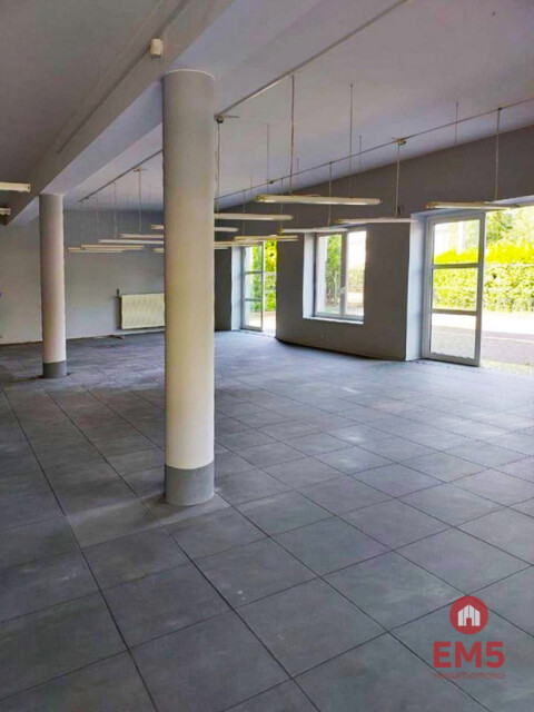 Atrakcyjny budynek usługowy. Białystok