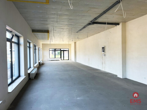 Business premises for rent