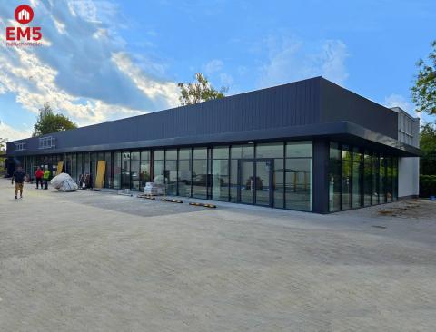 Business premises for rent