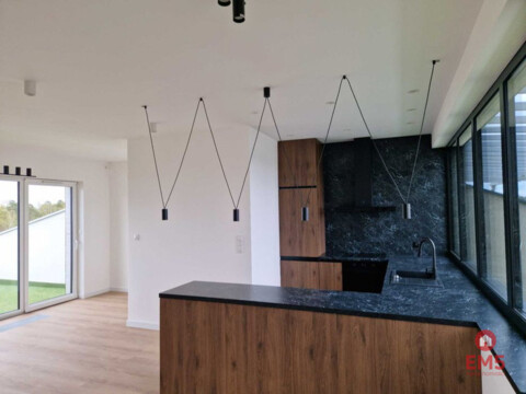 Nowoczesny Apartament 112 m² z Tarasami i Widokiem