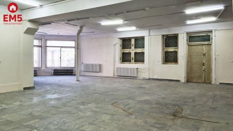 Lokal użytkowy 152 m2 na parterze